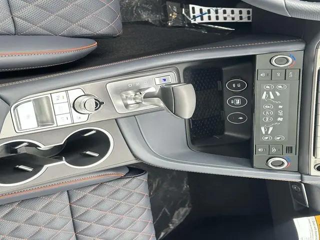 2026 Genesis G70 3.3T Prestige Graphite