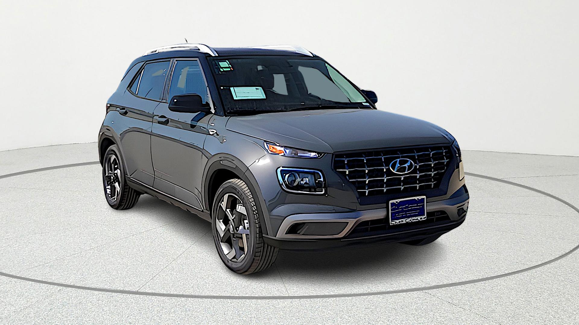 2026 Hyundai Venue SEL w/Two-Tone Roof