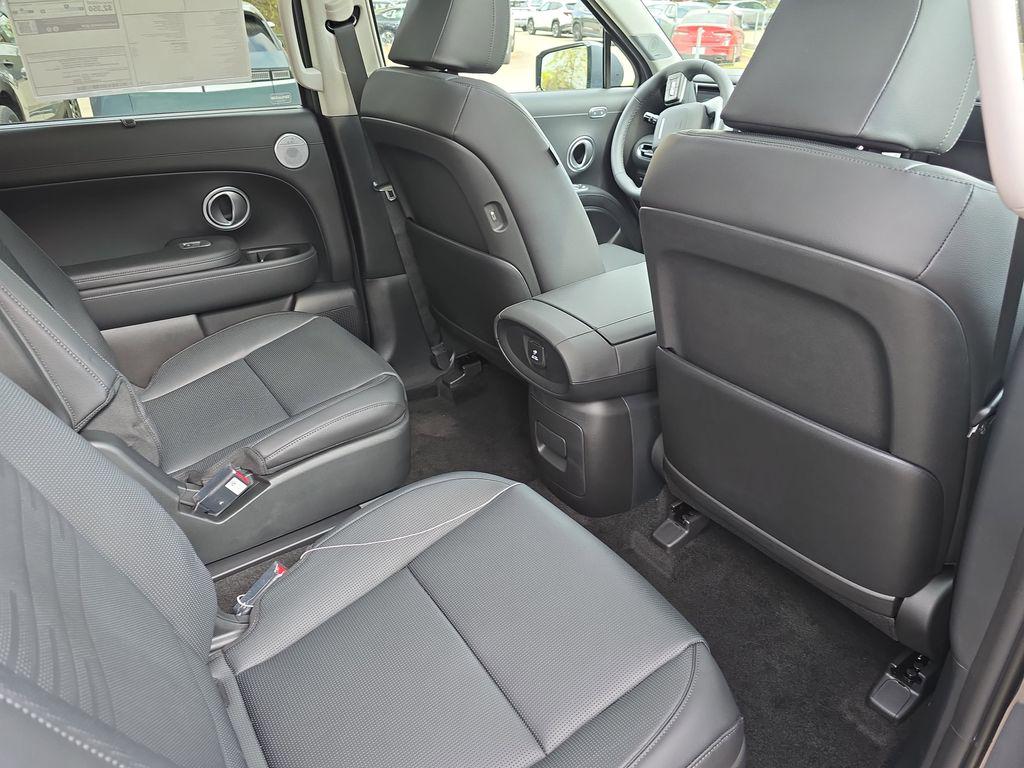 2026 Hyundai Palisade Limited - Photo 11