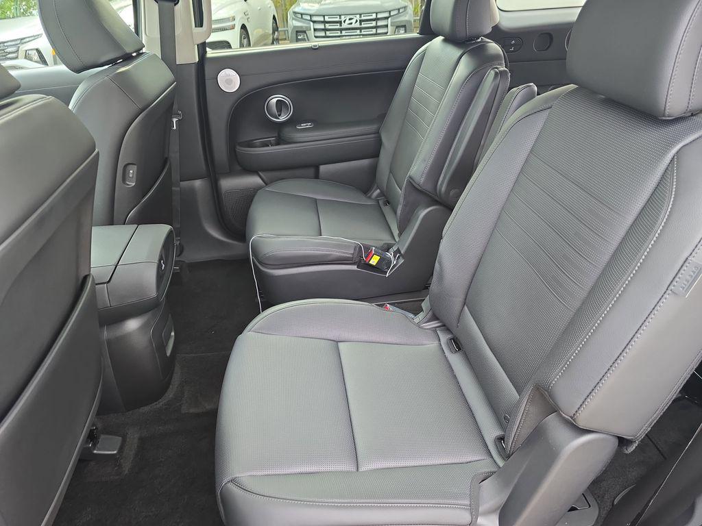 2026 Hyundai Palisade Limited - Photo 15