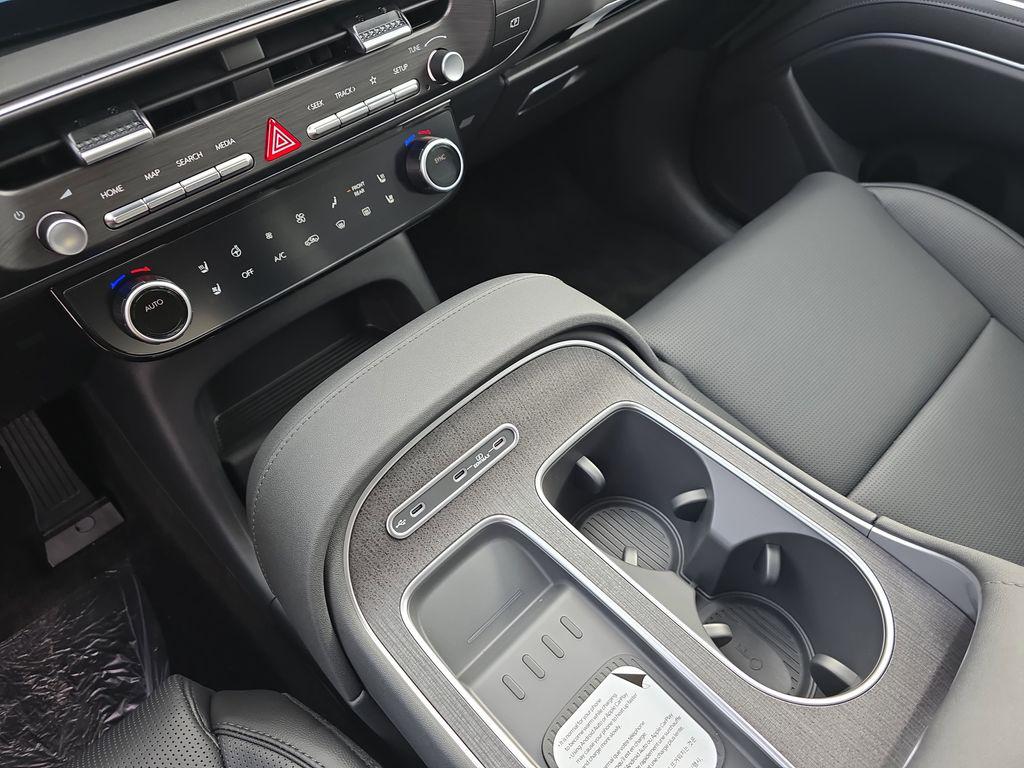 2026 Hyundai Palisade Limited - Photo 26