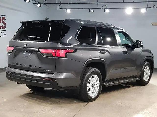 2025 Toyota Sequoia SR5
