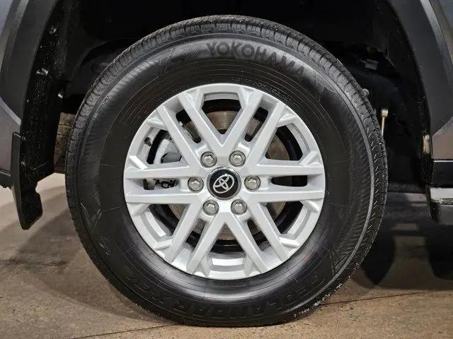 2025 Toyota Sequoia SR5