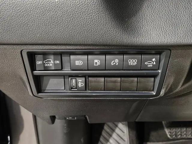 2025 Toyota Sequoia SR5