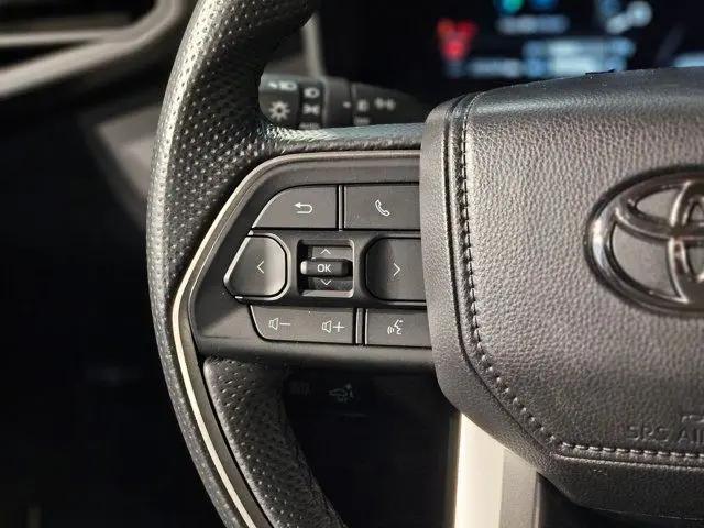 2025 Toyota Sequoia SR5