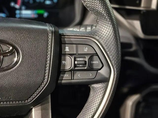2025 Toyota Sequoia SR5