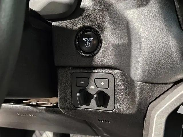 2025 Toyota Sequoia SR5