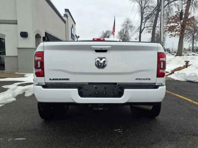 2024 Ram 3500 Laramie Crew Cab 4x4 8' Box