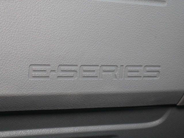 2024 Ford E-350 Cutaway Base