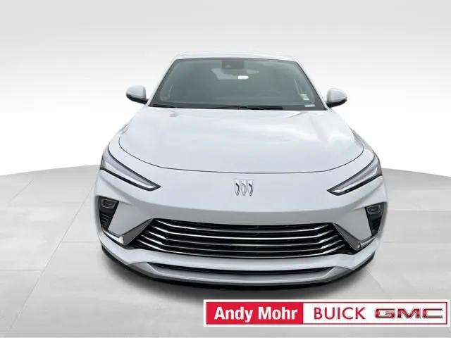 2026 Buick NV Preferred FWD