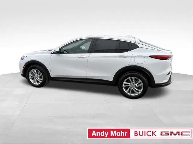 2026 Buick NV Preferred FWD