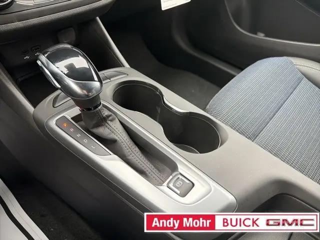 2026 Buick NV Preferred FWD