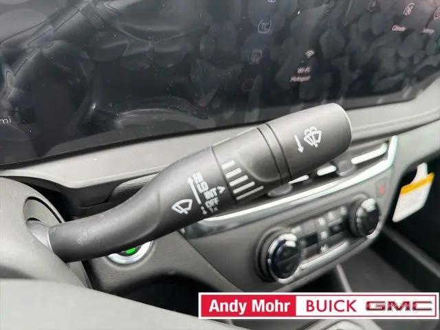 2026 Buick NV Preferred FWD