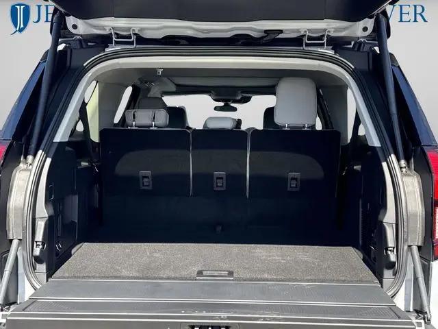 2026 Ford Expedition Max Active MAX