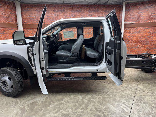 2026 Ford F-450 DRW