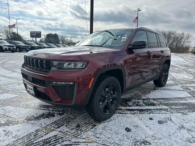 2026 Jeep Grand Cherokee Altitude 4x4