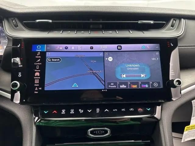 2026 Jeep Grand Cherokee Altitude 4x4