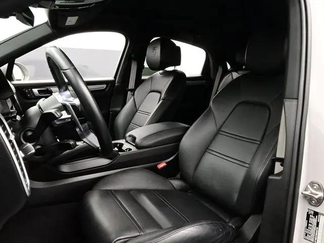 2022 Porsche Cayenne S
