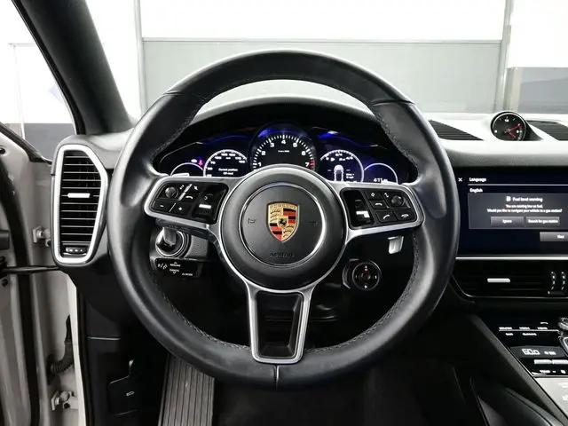 2022 Porsche Cayenne S