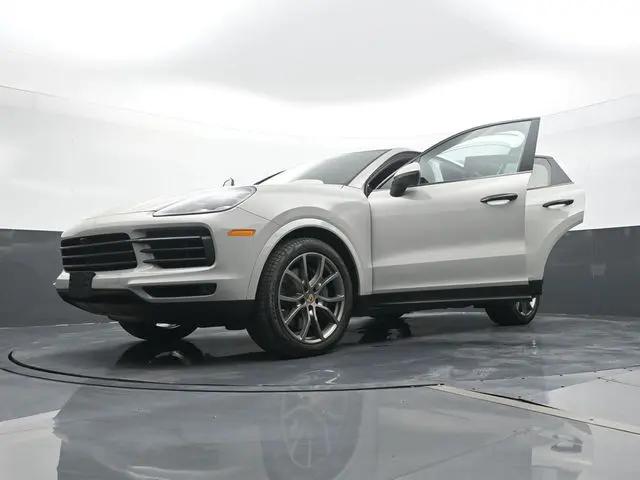 2022 Porsche Cayenne S