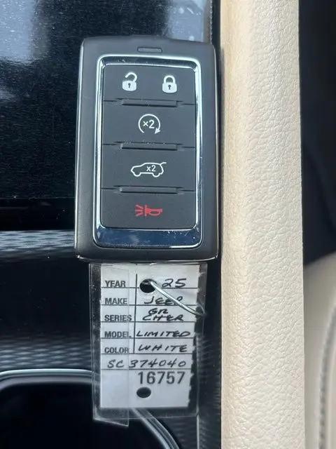 2025 Jeep Grand Cherokee Limited 4x4