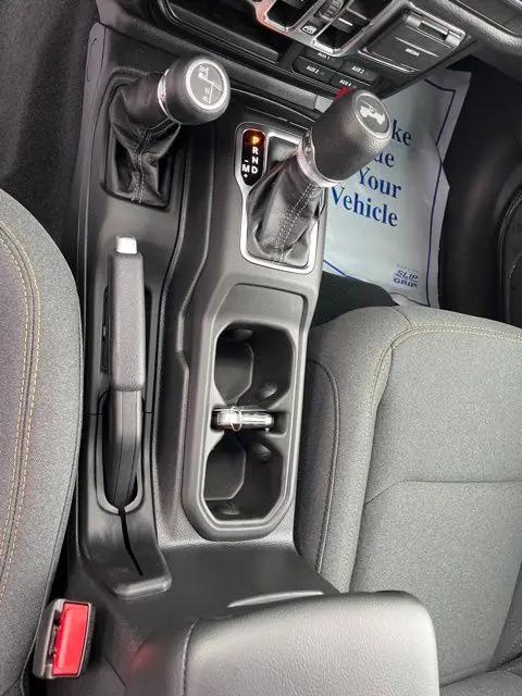 2025 Jeep Wrangler 4-Door Summit 4x4