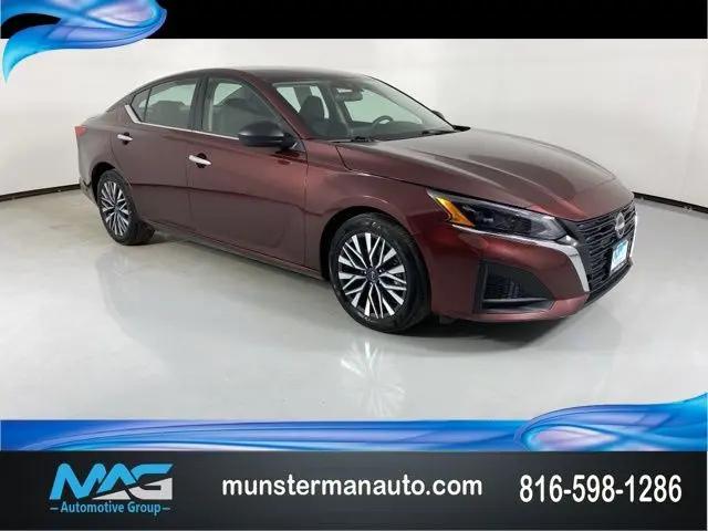 2024 Nissan Altima SV FWD for sale in Blue Springs, MO