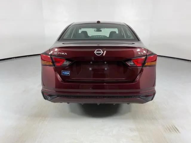 2024 Nissan Altima SV FWD