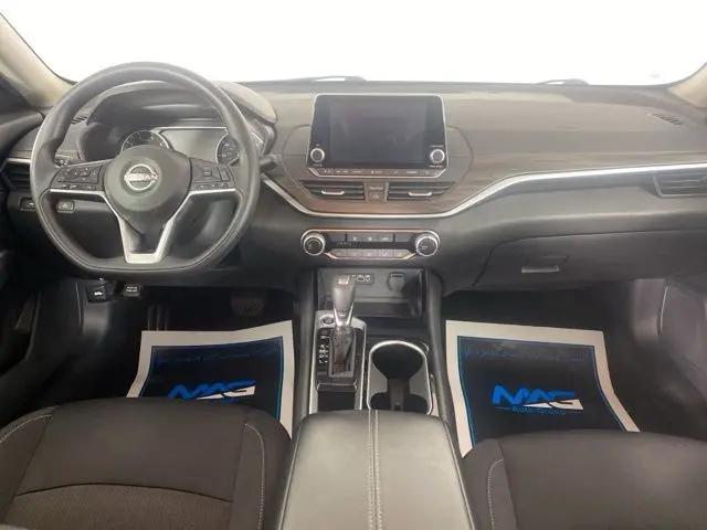 2024 Nissan Altima SV FWD
