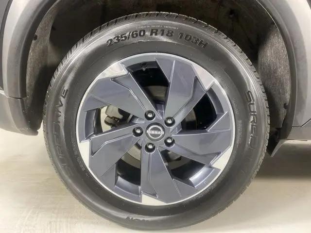 2024 Nissan Rogue SV FWD
