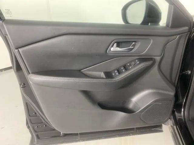 2024 Nissan Rogue SV FWD