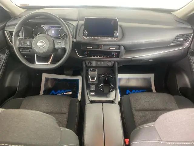 2024 Nissan Rogue SV FWD
