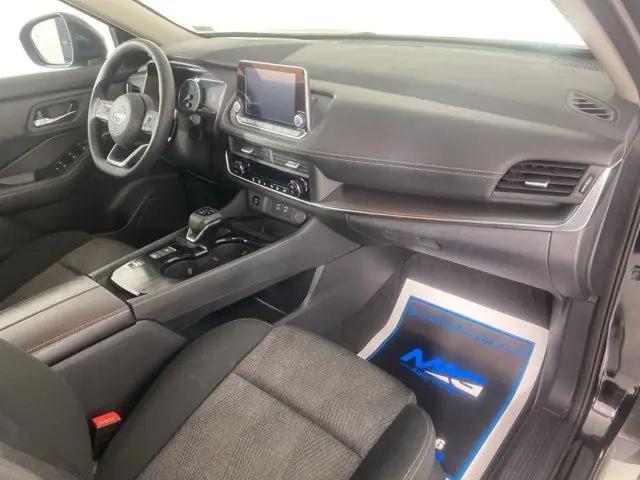 2024 Nissan Rogue SV FWD