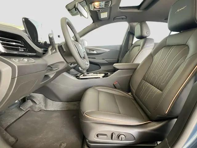 2026 Buick NV Avenir FWD
