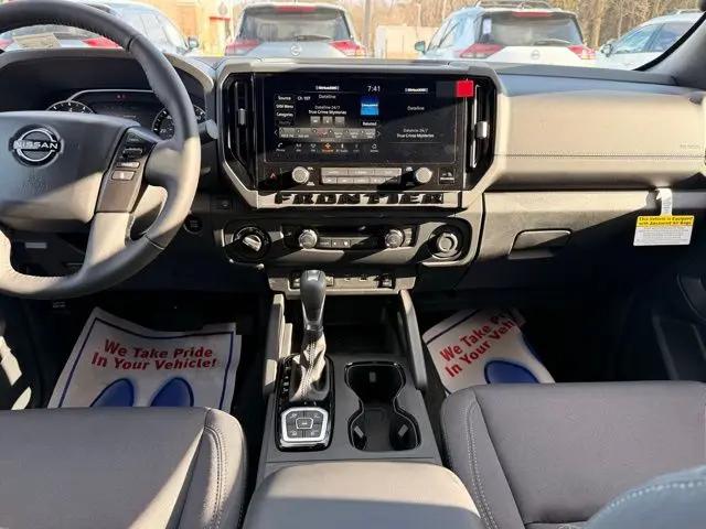 2026 Nissan Frontier Crew Cab SV 4x4