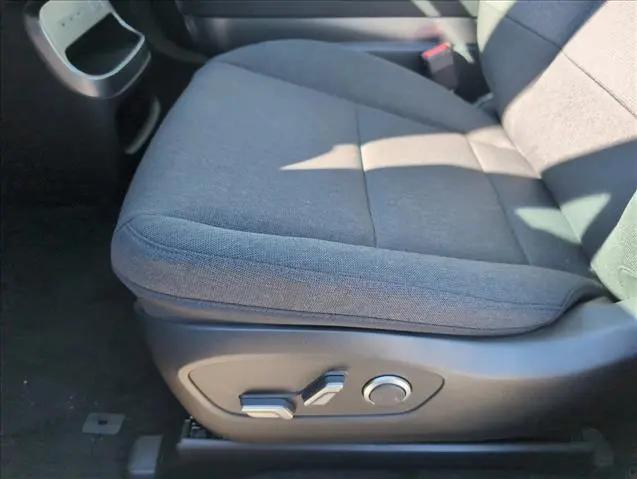 2026 Hyundai IONIQ 9 SE