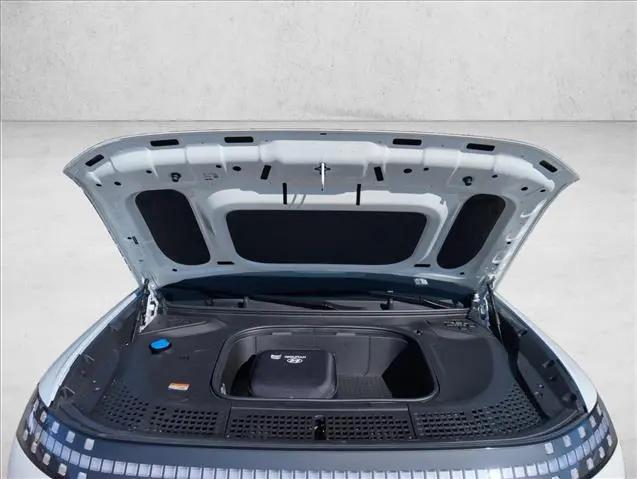 2026 Hyundai IONIQ 9 SE
