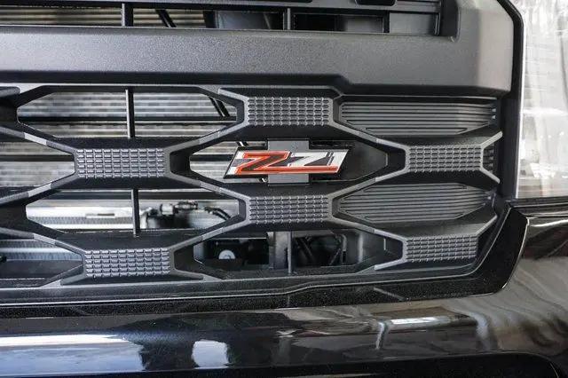 2026 Chevrolet Silverado 1500 4WD Crew Cab Short Bed Custom Trail Boss