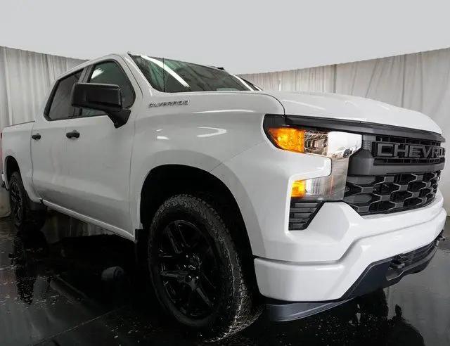 2026 Chevrolet Silverado 1500 2WD Crew Cab Short Bed Custom