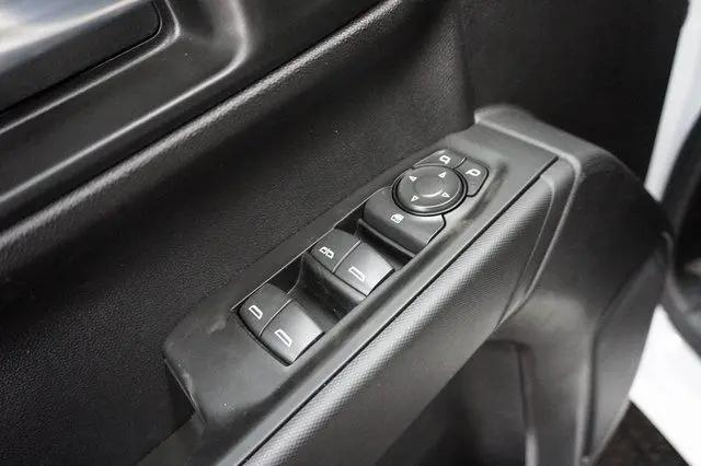 2026 Chevrolet Silverado 1500 2WD Crew Cab Short Bed Custom