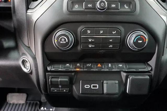2026 Chevrolet Silverado 1500 2WD Crew Cab Short Bed Custom