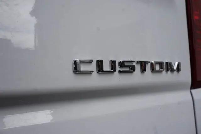 2026 Chevrolet Silverado 1500 2WD Crew Cab Short Bed Custom