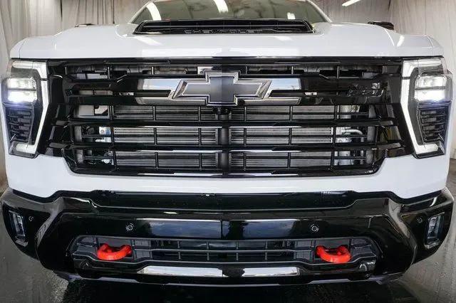 2026 Chevrolet Silverado 2500HD Crew Cab, Standard Bed, LTZ, 4WD