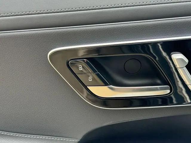 2026 Mercedes-Benz E-CLASS E 300 CLE 300