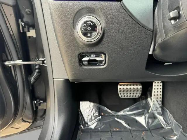 2026 Mercedes-Benz E-CLASS E 300 CLE 300