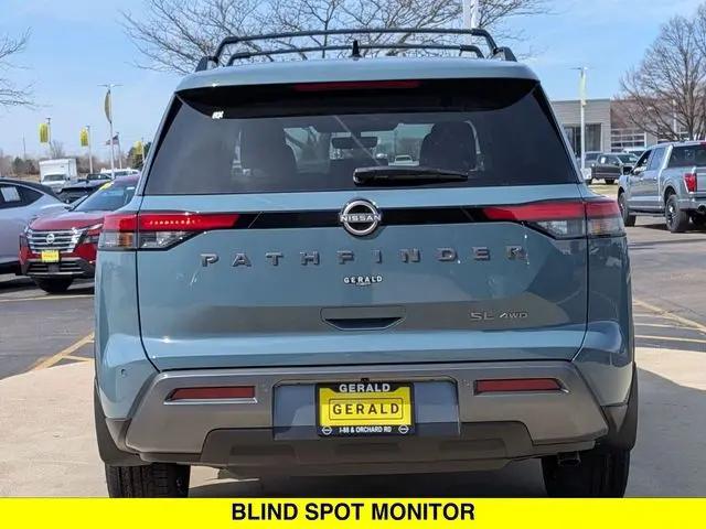 2026 Nissan Pathfinder SL