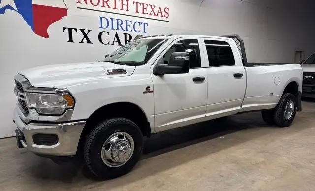 2024 Ram 3500 Tradesman Crew Cab 4x4 8' Box