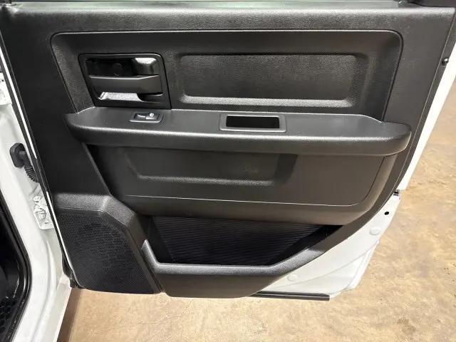 2024 Ram 3500 Tradesman Crew Cab 4x4 8' Box