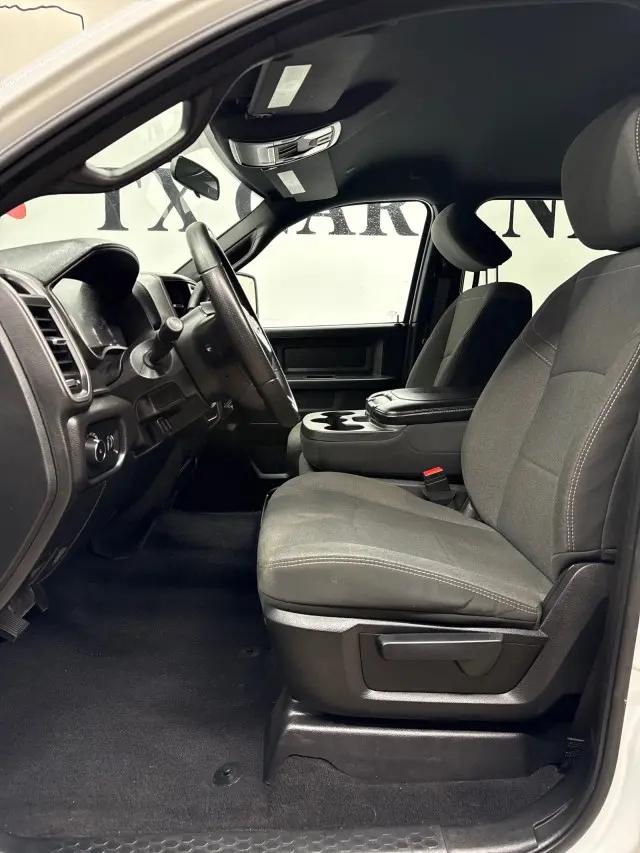 2024 Ram 3500 Tradesman Crew Cab 4x4 8' Box