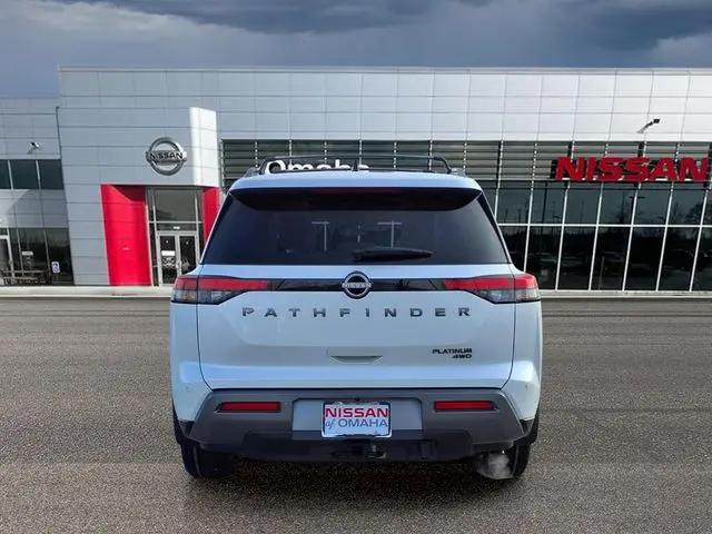 2026 Nissan Pathfinder Platinum